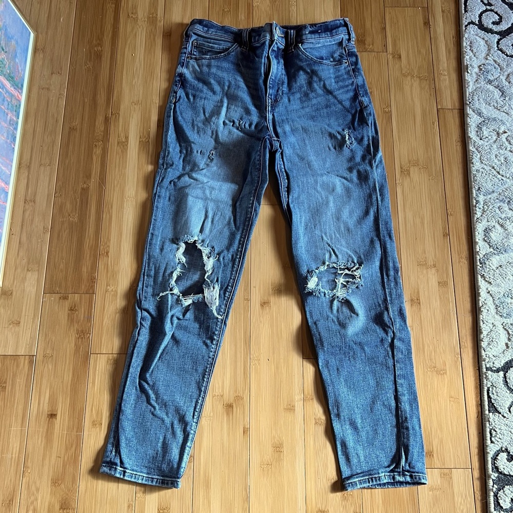 Express Girlfriend High Rise Ripped Jeans Medium Wash Size 2